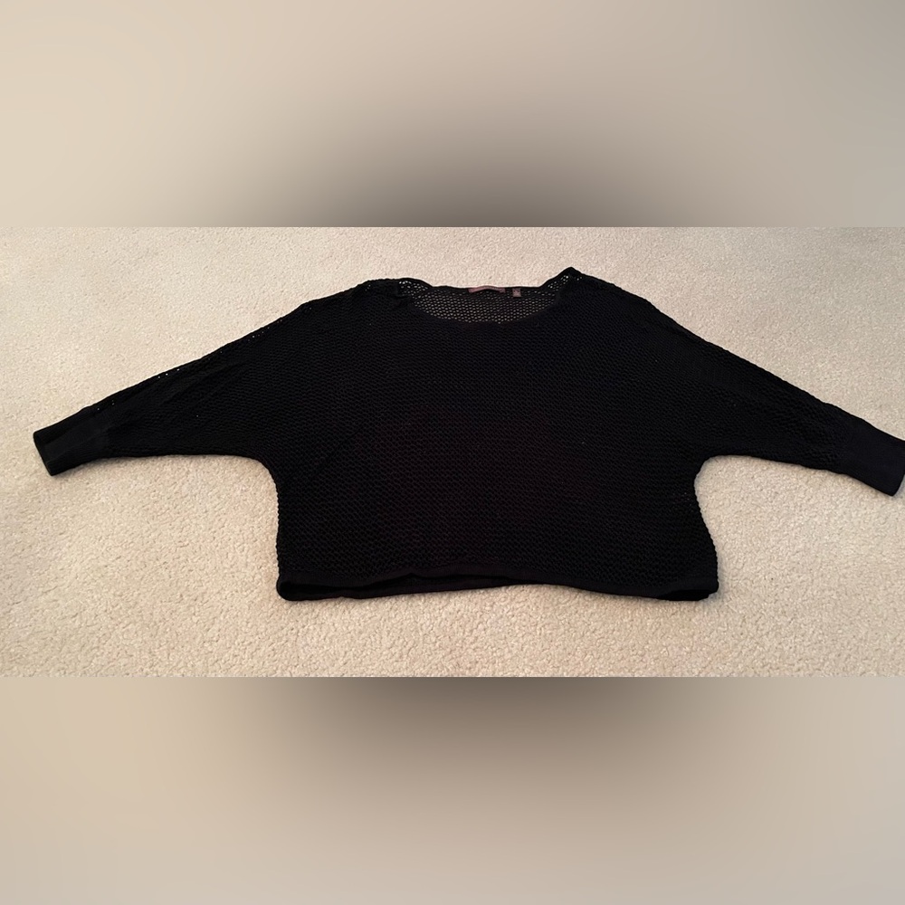 Black net crop top